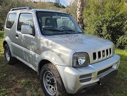 Grigio Usata 2011 Suzuki Jimny SUV | 9500 € (Ottimo prezzo)