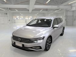 Grigio Usata 2020 VW Passat Station wagon | 18.200 € (Buon prezzo)