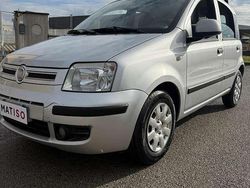 Argento Usata 2010 Fiat Panda Emotion Tre volumi | 2990 € (Ottimo prezzo)