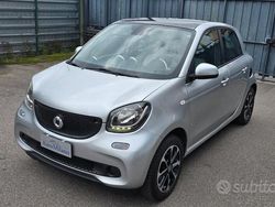 Grigio Usata 2015 Smart ForFour Passion Due volumi | 10.000 € (Buon prezzo)