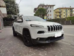 Bianco Usata 2017 Jeep Cherokee Night Eagle SUV | 15.700 € (Buon prezzo)
