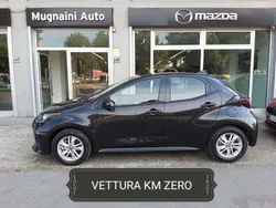 Lead grey met Nuova 2025 Mazda 2 Center-Line Due volumi | 18.900 € (Ottimo prezzo)
