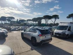 Grigio Usata 2019 Toyota RAV4 Station wagon | 29.000 € (Buon prezzo)