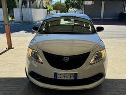 Bianco Usata 2021 Lancia Ypsilon Due volumi | 8950 € (Ottimo prezzo)