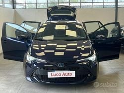 Blu/azzurro(met.) Usata 2021 Toyota Corolla Station wagon | 18.490 € (Buon prezzo)