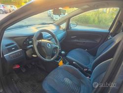 Nero Usata 2008 Fiat Grande Punto Due volumi | 3000 € (Buon prezzo)