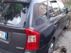 Nero Usata 2008 Kia Carens Family Monovolume | 800 € (Buon prezzo)