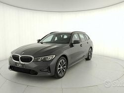 Grigio Usata 2020 BMW 320e Advantage Station wagon | 26.900 € (Ottimo prezzo)