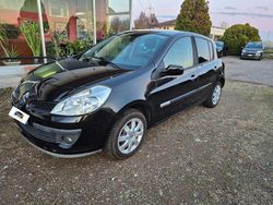 Nero Usata 2007 Renault Clio II Rip Curl Tre volumi | 3990 € (Buon prezzo)