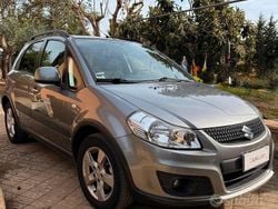 Grigio Usata 2011 Suzuki SX4 GLX Tre volumi | 4650 € (Buon prezzo)