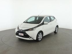 Bianco Usata 2015 Toyota Aygo X-play Due volumi | 8699 € (Buon prezzo)