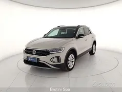 Grigio Usata 2022 VW T-Roc Life SUV | 20.300 € (Ottimo prezzo)