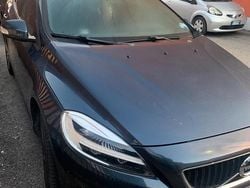 Blu Usata 2017 Volvo V40 Momentum Tre volumi | 9500 € (Ottimo prezzo)