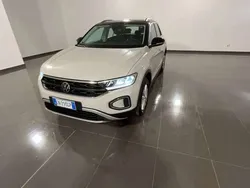 Ascot grey Usata 2023 VW T-Roc Life SUV | 22.500 € (Super prezzo)