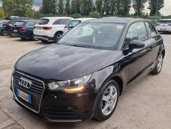 Nero Usata 2014 Audi A1 Attraction Due volumi | 7500 € (Super prezzo)