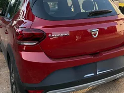 Usata 2022 Dacia Sandero Due volumi | 13.499 € (Buon prezzo)