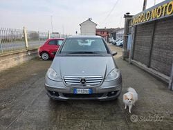 Giallo Usata 2009 Mercedes A150 Avantgarde Coupé | 3999 € (Buon prezzo)