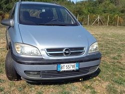 Usata 2001 Opel Zafira Elegance Monovolume | 2000 € (Molto cara)