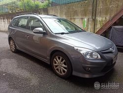 Grigio Usata 2012 Hyundai i30 Station wagon | 3290 € (Ottimo prezzo)