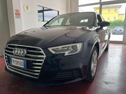 Blu/azzurro Usata 2017 Audi A3 Ambiente Tre volumi | 12.990 € (Super prezzo)