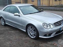 Grigio Usata 2009 Mercedes CLK220 Coupé | 8000 €