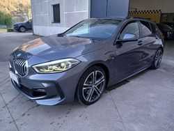 Grigio Usata 2020 BMW 118 M Sport Due volumi | 25.500 € (Buon prezzo)