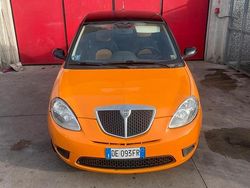 Usata 2006 Lancia Ypsilon Due volumi | 2200 € (Buon prezzo)