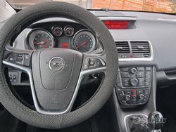 Grigio Usata 2014 Opel Meriva Monovolume | 6700 €