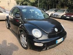 Nero Usata 2002 VW Beetle Tre volumi | 3990 € (Buon prezzo)