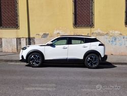 Bianco Usata 2021 Peugeot 2008 SUV | 16.800 € (Cara)