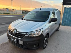 Grigio Usata 2023 Renault Express Monovolume | 8550 € (Buon prezzo)