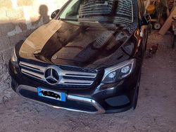 Nero Usata 2018 Mercedes GLC250 Tre volumi | 21.500 € (Buon prezzo)