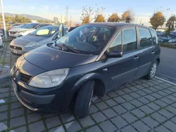 Usata 2007 Renault Scénic II Dynamique Monovolume | 1200 € (Ottimo prezzo)