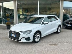 Blu/azzurro Usata 2023 Audi A3 Advanced Tre volumi | 24.990 € (Ottimo prezzo)