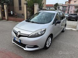 Grigio Usata 2016 Renault Grand Scénic IV Monovolume | 8900 € (Super prezzo)