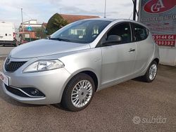 Grigio Usata 2017 Lancia Ypsilon Gold Due volumi | 8900 € (Buon prezzo)
