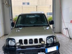 Usata 2000 Suzuki Jimny SUV | 6500 € (Cara)