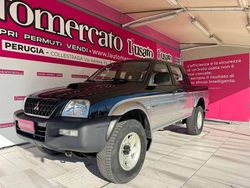 Nero/argento Usata 2004 Mitsubishi L200 Pick-up | 13.900 € (Molto cara)