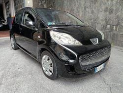 Nero Usata 2010 Peugeot 107 Due volumi | 4000 € (Buon prezzo)