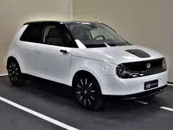 Bianco Usata 2020 Honda e Advance Due volumi | 18.500 €