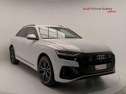 Bianco ghiaccio Usata 2019 Audi Q8 Ambiente SUV | 50.500 € (Super prezzo)