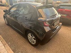 Opera black Nuova 2025 Mazda 2 Tre volumi | 19.900 € (Buon prezzo)