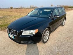 Nero Usata 2008 Volvo V70 Station wagon | 5200 € (Molto cara)