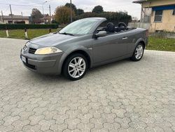 Grigio Usata 2005 Renault Mégane Cabriolet Cabrio | 2400 €