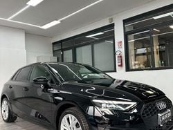 Nero Usata 2021 Audi A3 Business Tre volumi | 19.990 € (Buon prezzo)