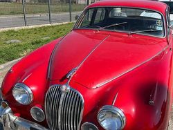 Rosso Usata 1960 Jaguar MK II Tre volumi | 18.000 €