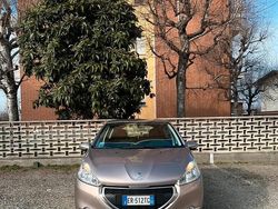 Usata 2012 Peugeot 208 Active Due volumi | 4300 €