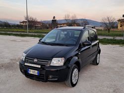 Nero Usata 2011 Fiat Panda 4x4 Due volumi | 7200 € (Molto cara)