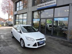 Bianco Usata 2014 Ford Focus Tre volumi | 8000 € (Buon prezzo)
