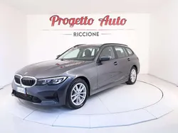 Grigio Usata 2022 BMW 318 Advantage Station wagon | 25.900 € (Ottimo prezzo)